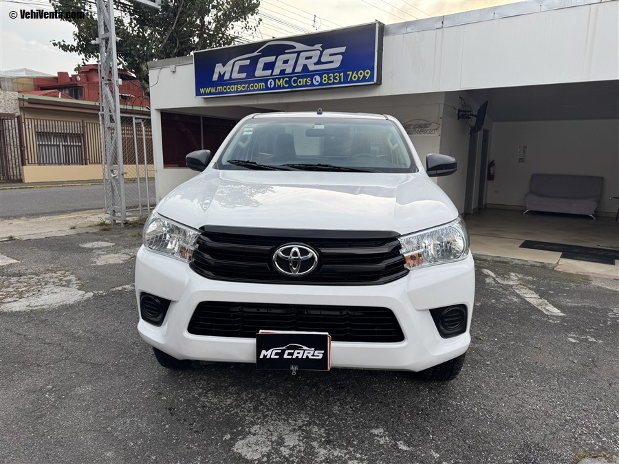 TOYOTA HILUX WORK 2023